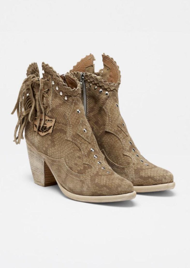 El vaquero shop boots uk