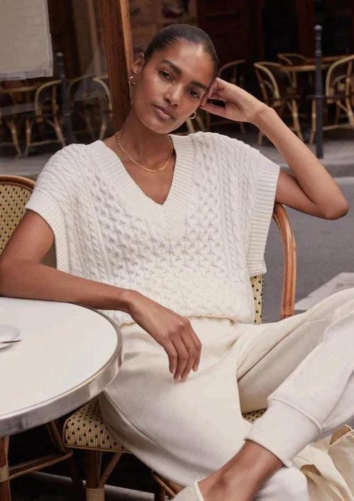 Romelo Knit Vest in Snow White – OutDazl