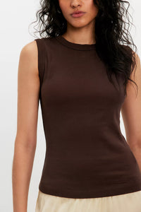 Murphy Tank in Chocolate