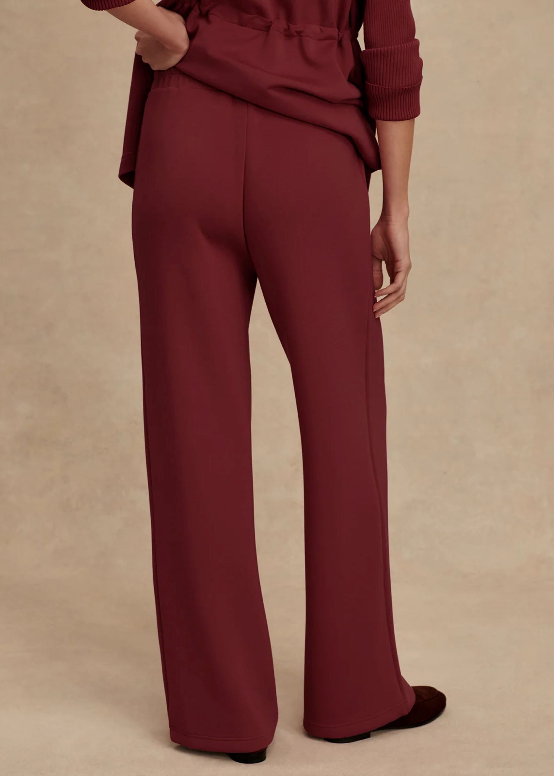The Wide Leg Pant 30" in New Maroon