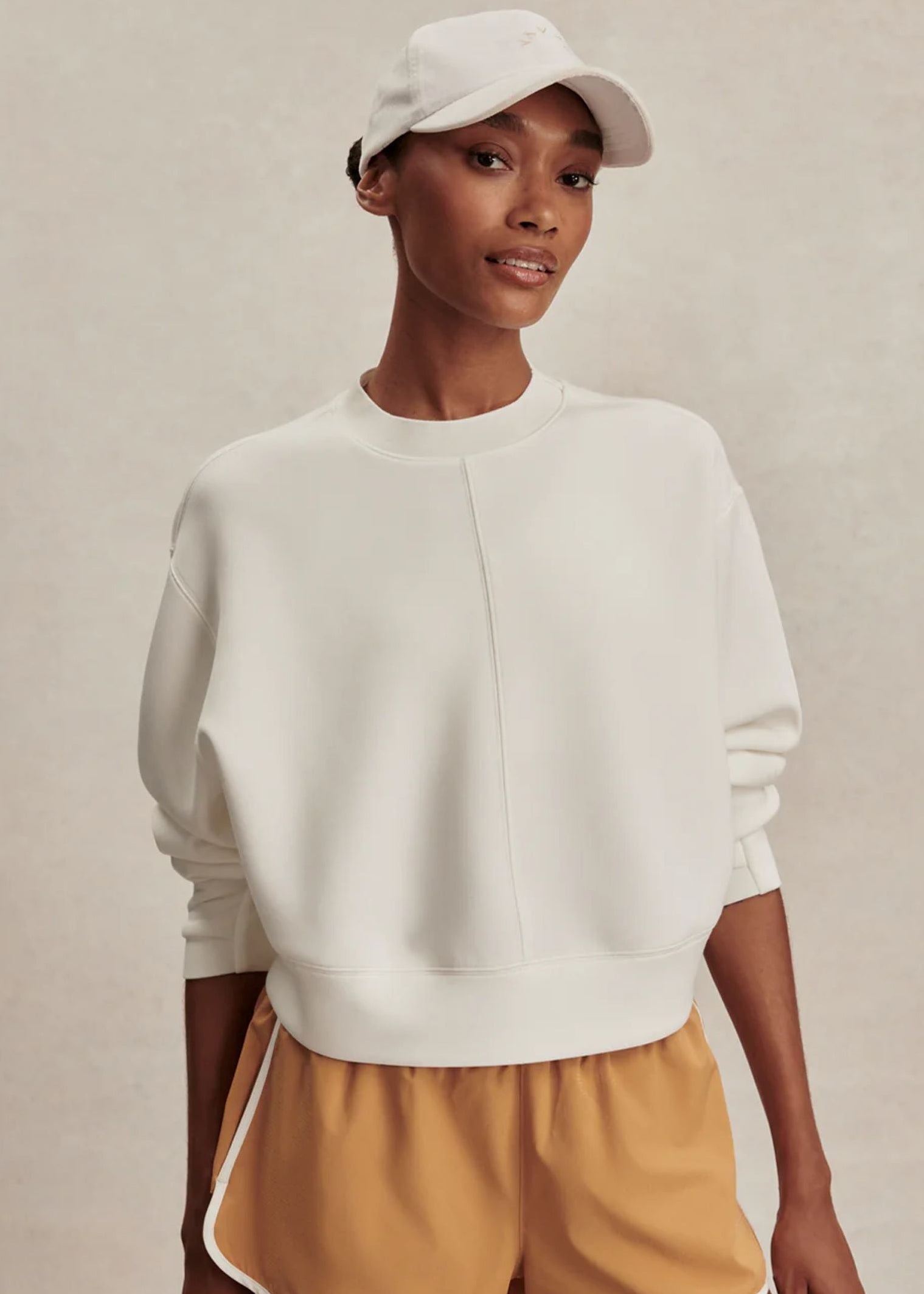 Tasmin Cropped Sweatshirt in Snow White