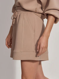 Alder High-Rise Shorts in Light Taupe