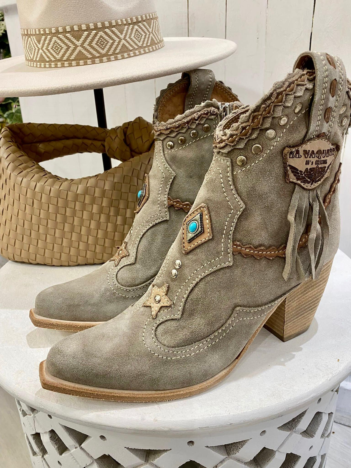 El Vaquero - Suede Ankle Boots Violet in Silverstone Taupe - OutDazl
