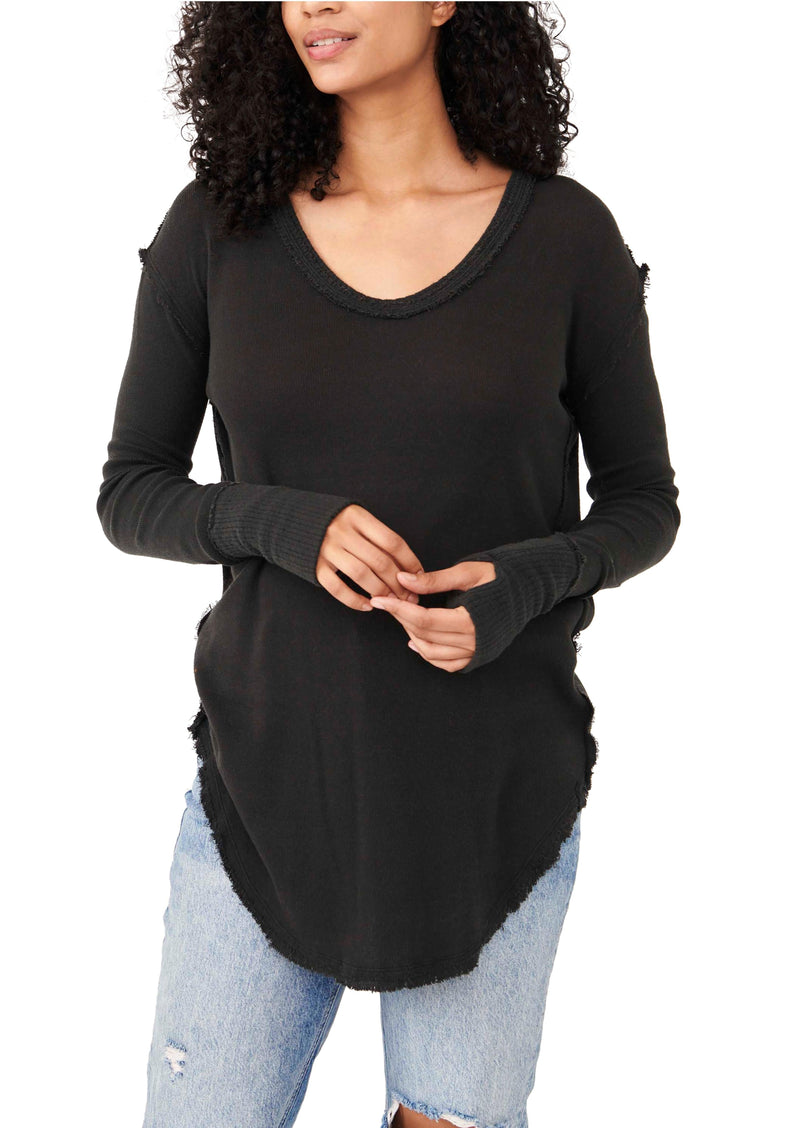Free People - Colby Long Sleeve Tee in Black - OutDazl