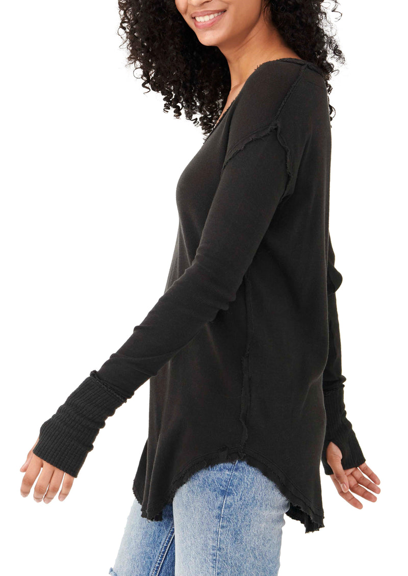 Free People - Colby Long Sleeve Tee in Black - OutDazl