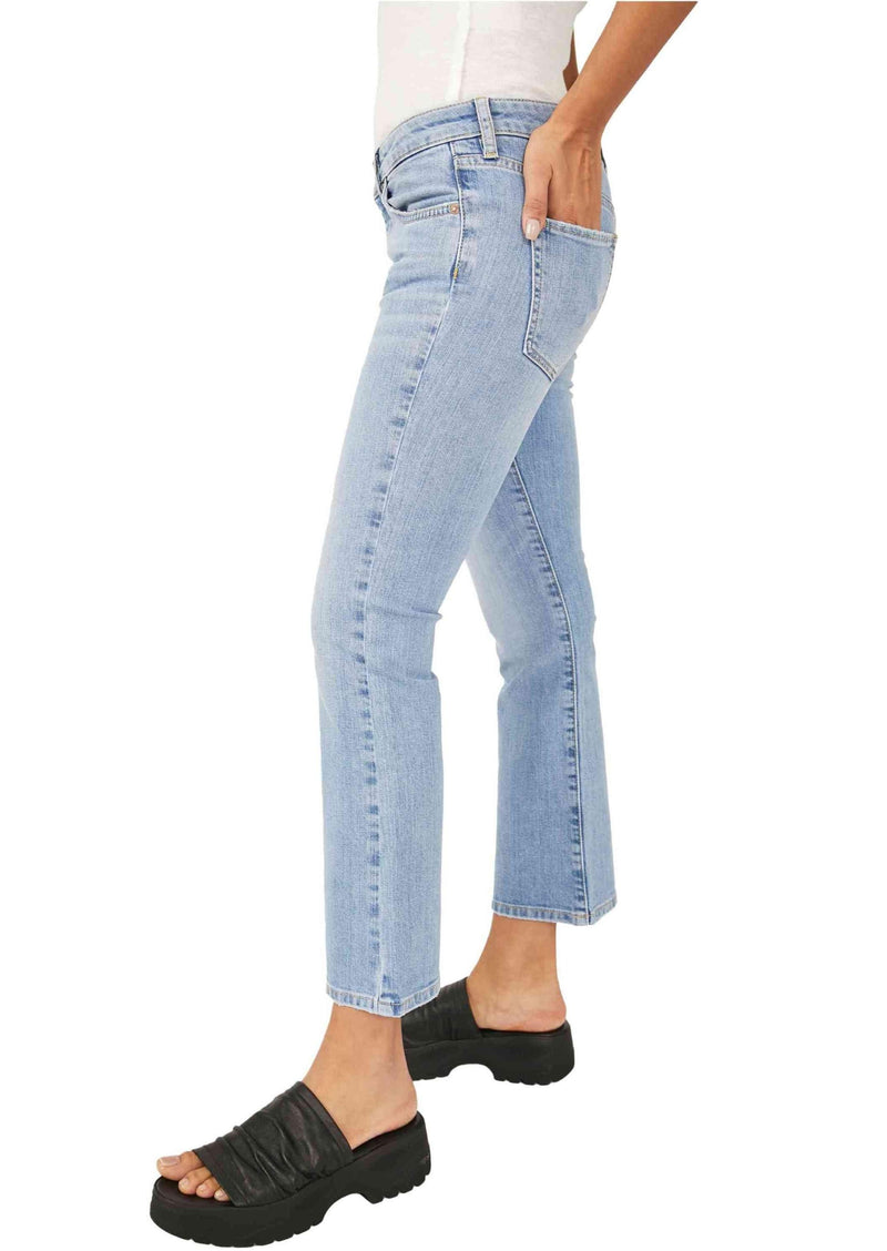 Free People - Liv Crop flare Jeans - OutDazl