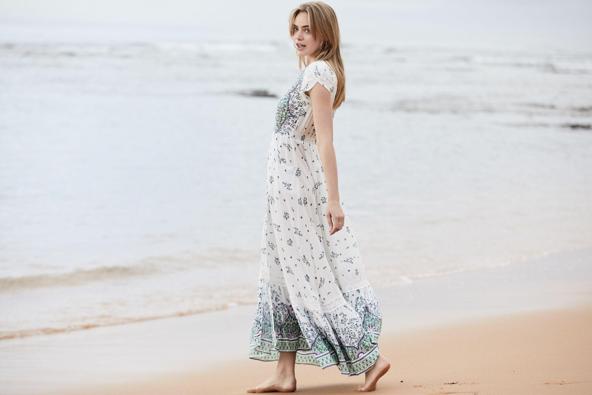JAASE - Maxi Dress Carmen in Endless Summer Print - OutDazl