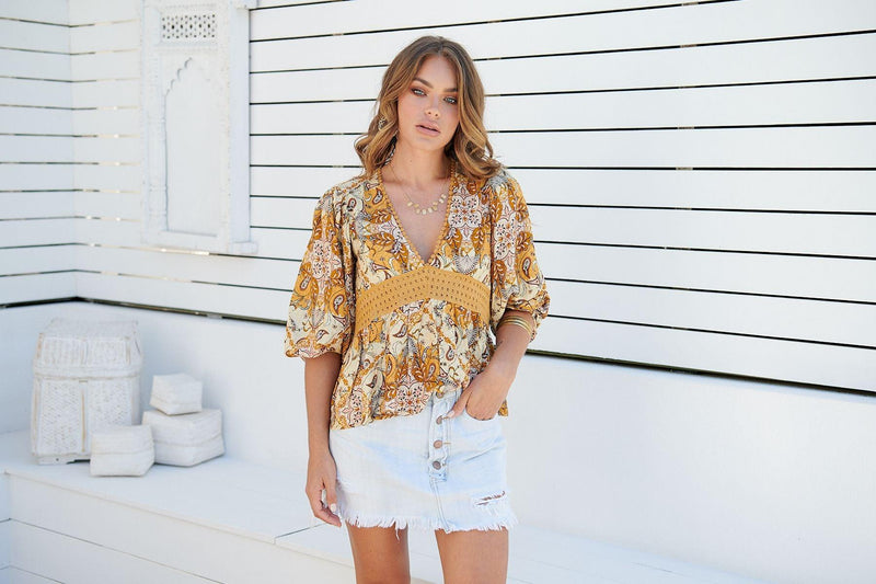 JAASE - Sunnyside Top in Golden Glow Print - OutDazl