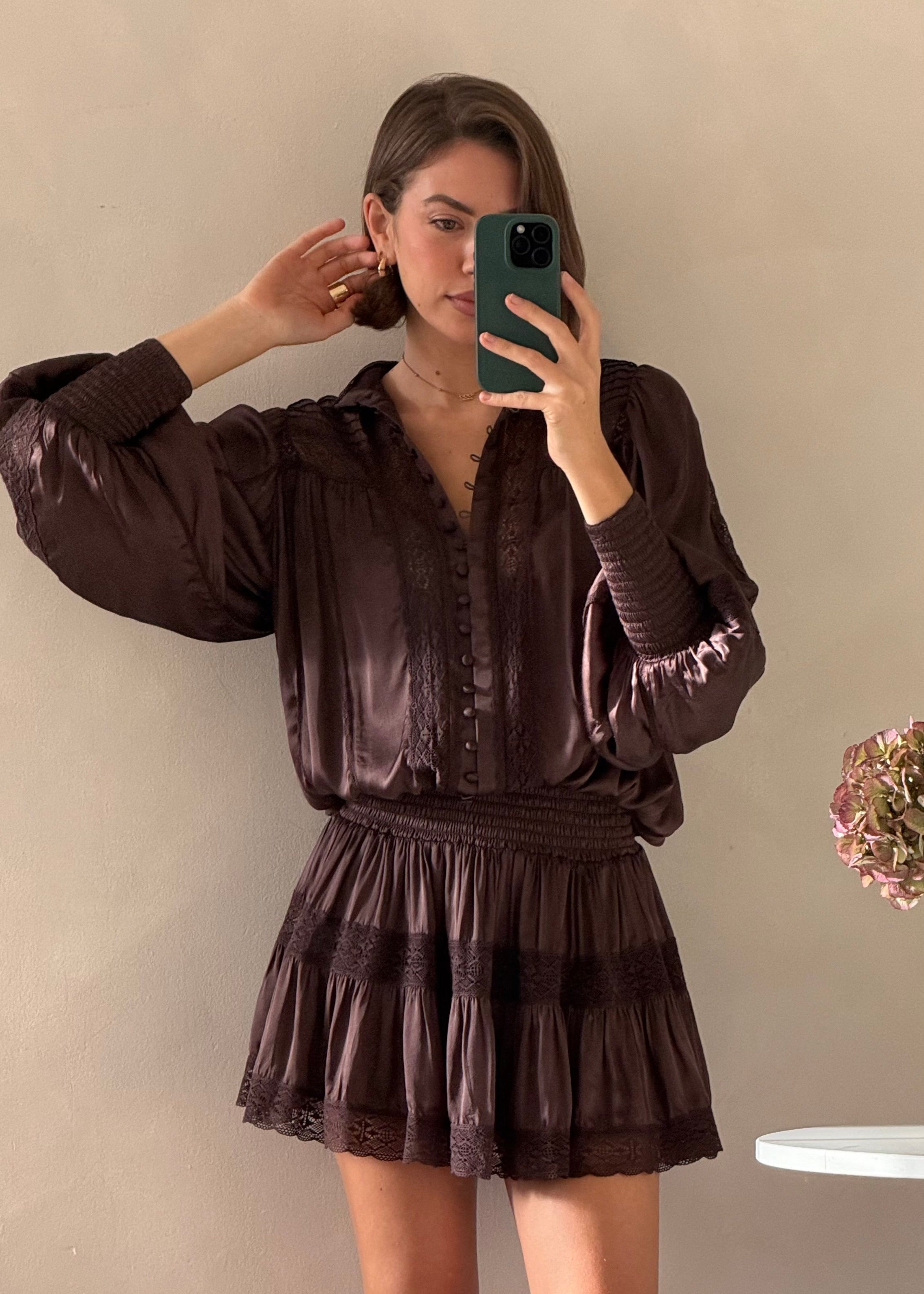 Lace Trimmed Mini Dress Moncur in Chocolate