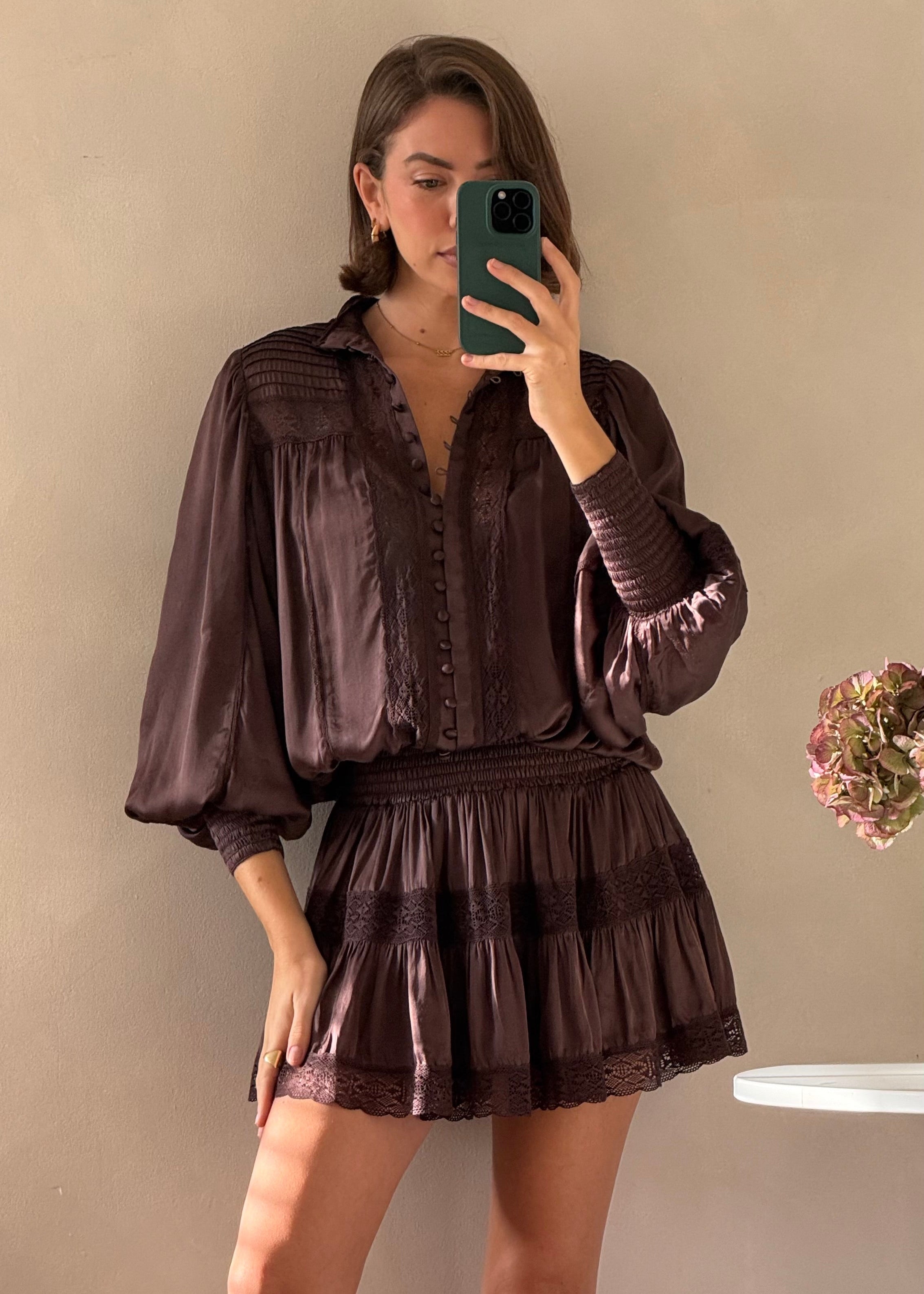Lace Trimmed Mini Dress Moncur in Chocolate