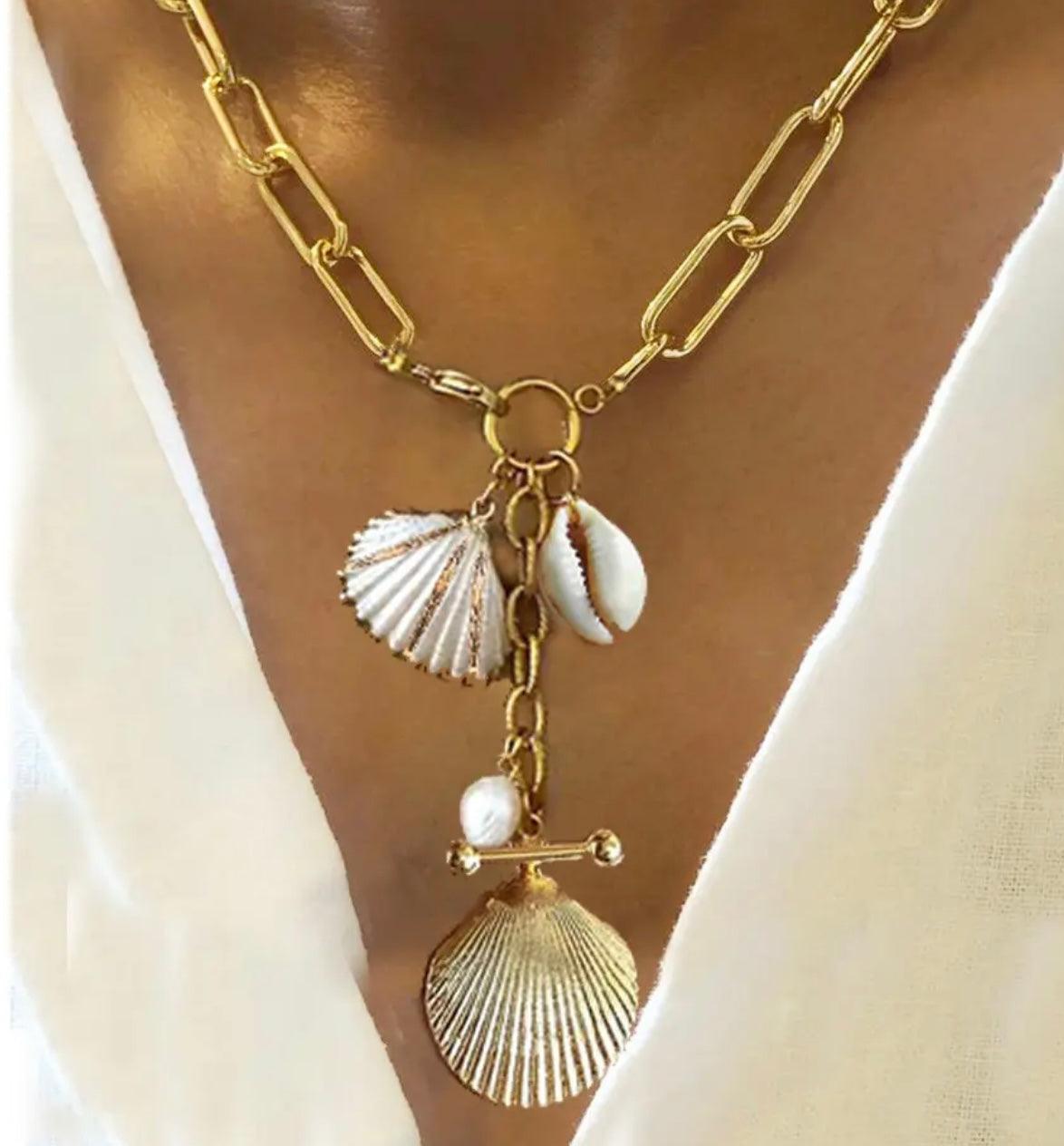 OutDazl - Seashell Necklace - OutDazl