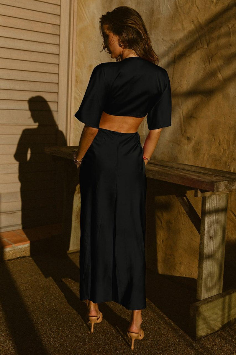 Seven Wonders - Kayla Midi Dress in Black - OutDazl