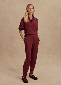 The Slim Cuff Joggers 27.5 in Maroon