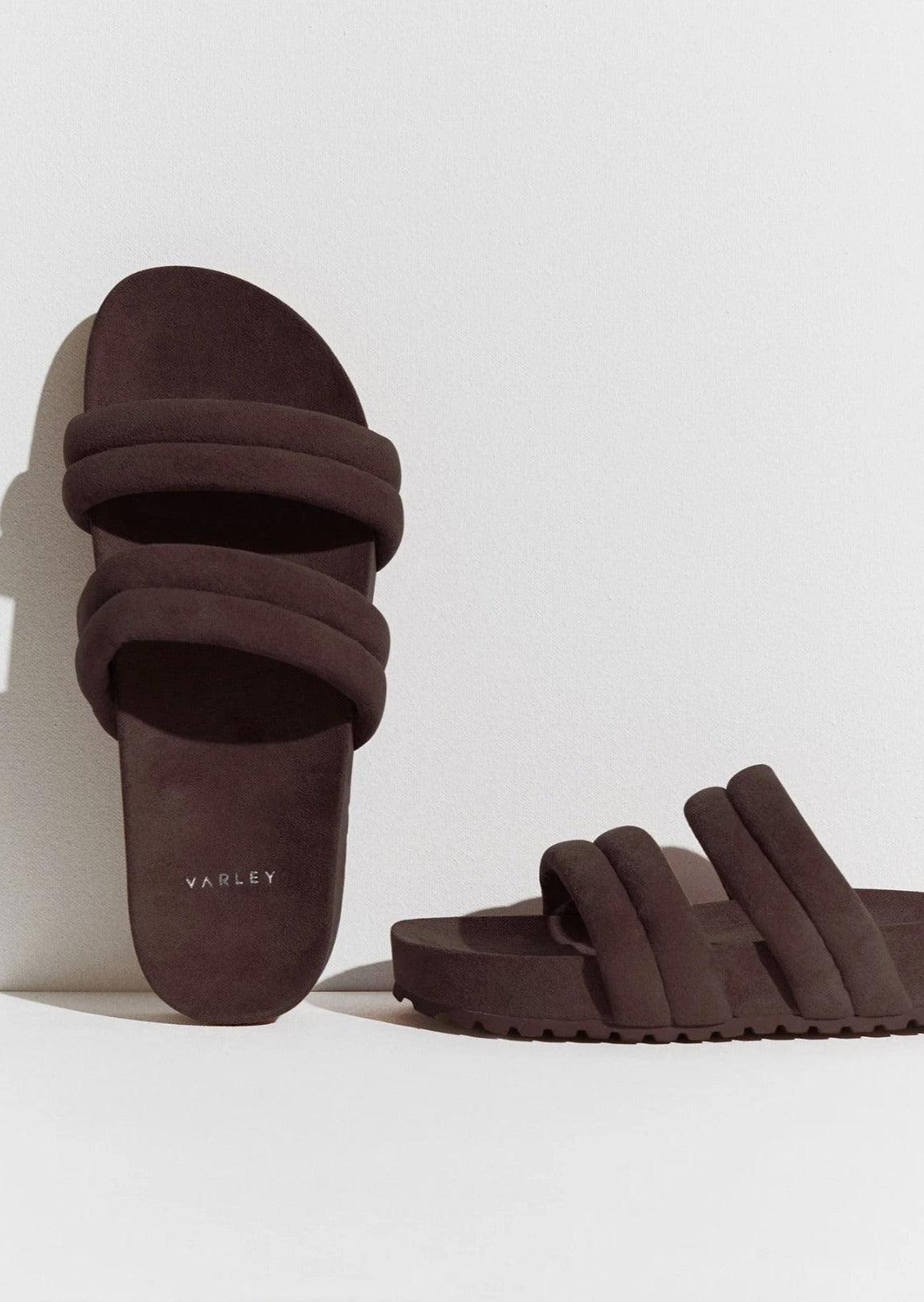 Varley - Giles Quilted Slides in French Roast - OutDazl