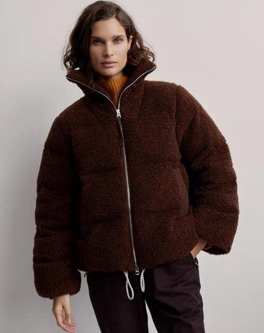 Varley - Wilkins Sherpa Puffer Jacket in Chestnut - OutDazl