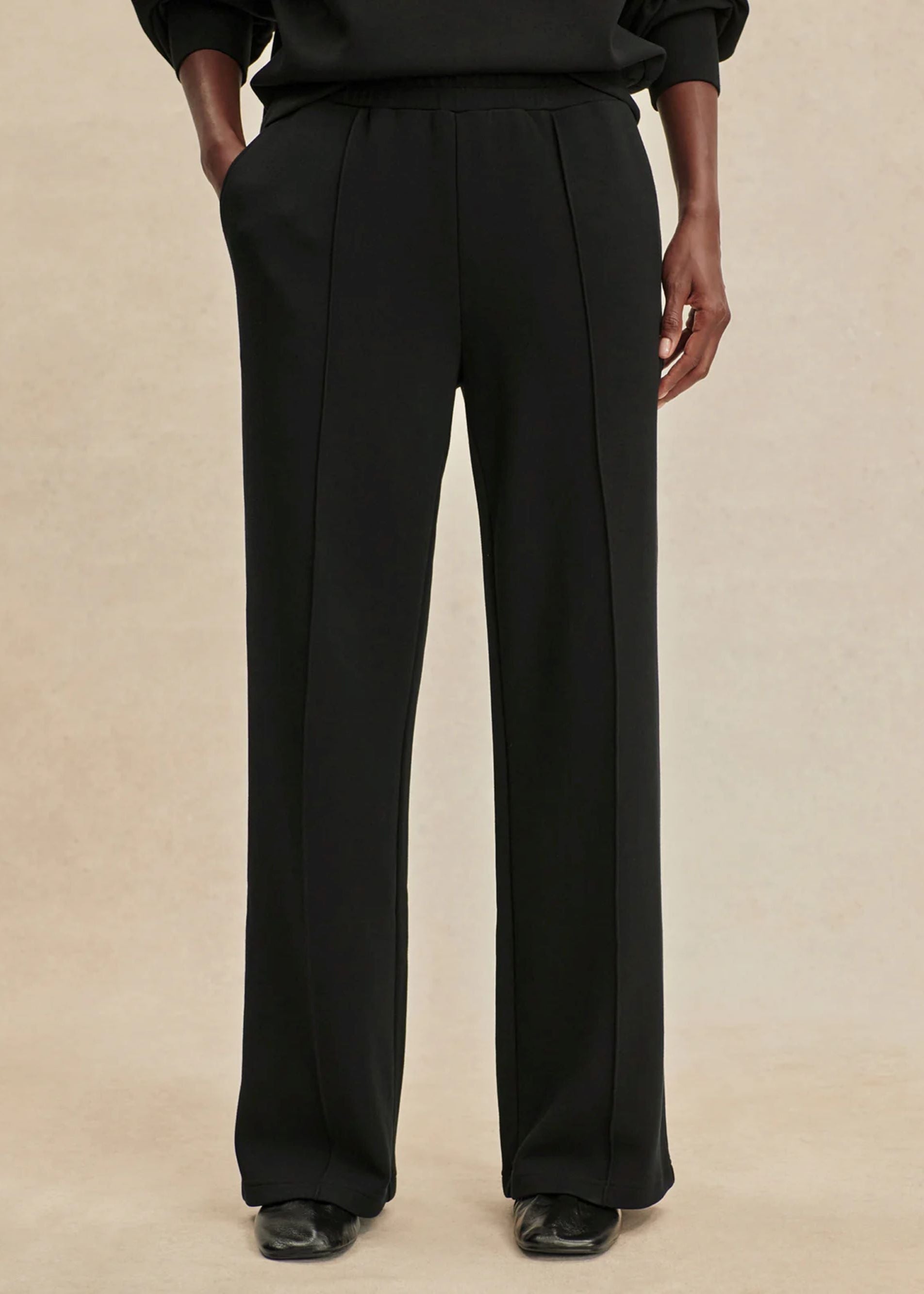 The Wide Leg Pant 30" in Black